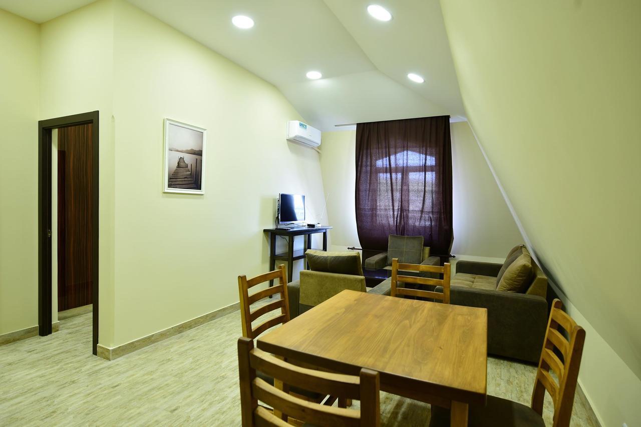 Nacho Aparthotel Yerevan Ngoại thất bức ảnh