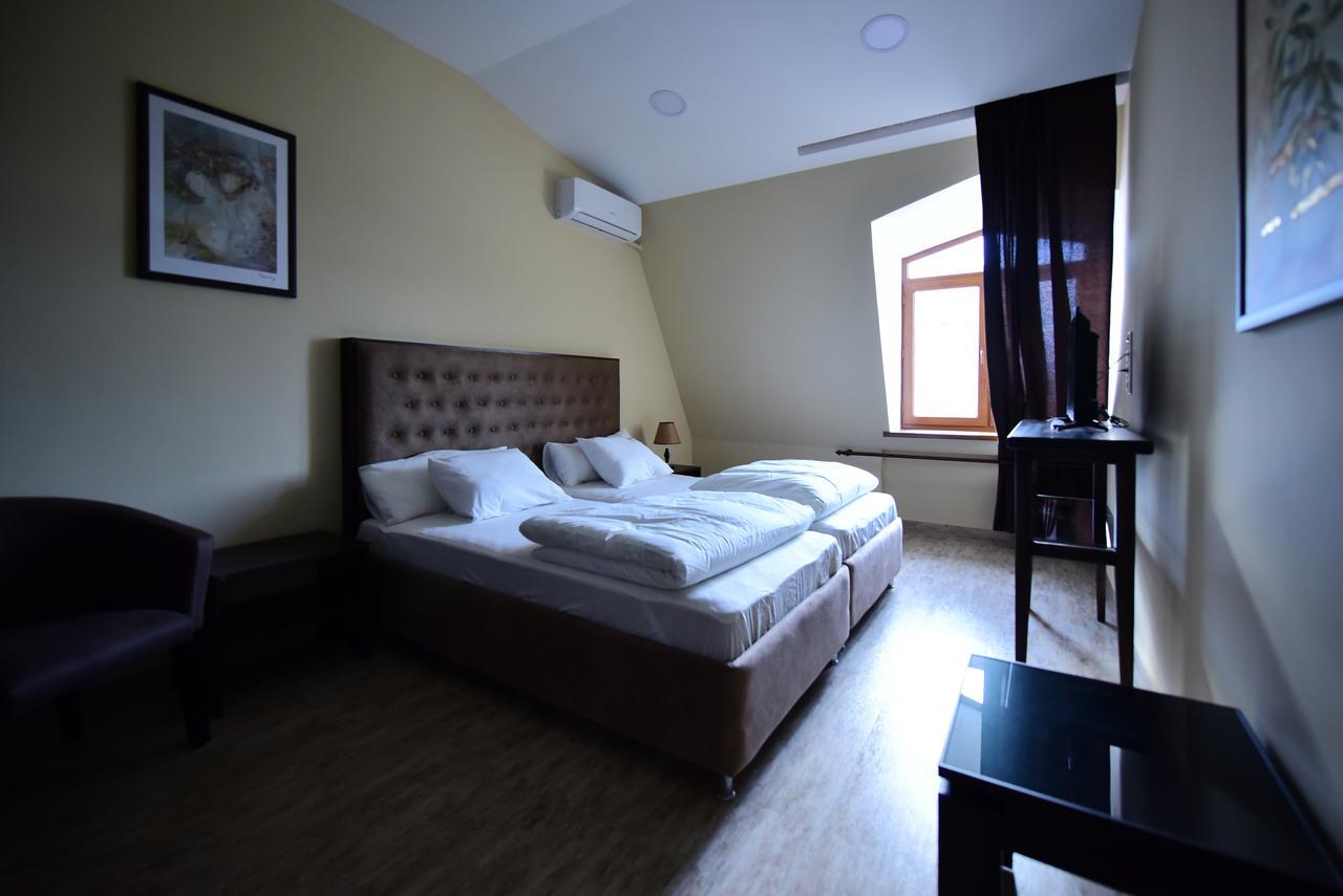 Nacho Aparthotel Yerevan Ngoại thất bức ảnh