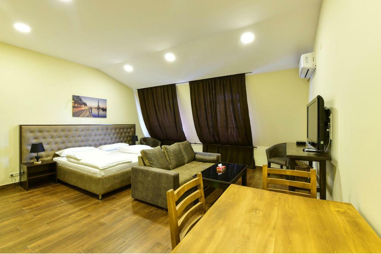 Nacho Aparthotel Yerevan Ngoại thất bức ảnh